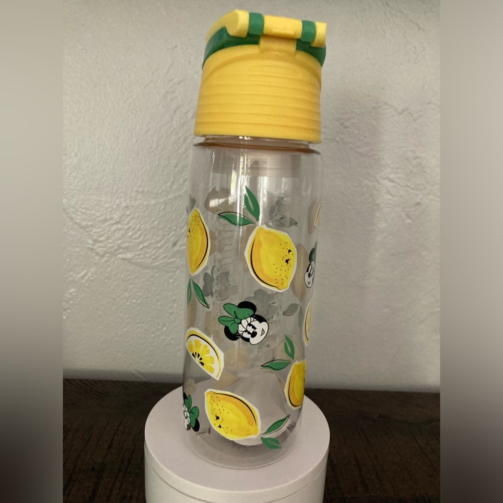 Minnie Mouse Infused Water bottle - Picture 4 of 9